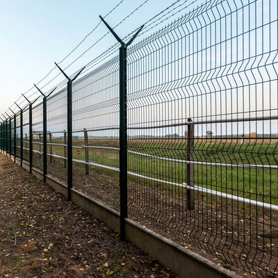 حصارهای امنیتی رول فرودگاهی 1.8 متری 30 متری اروپا با روکش پی وی سی سبز