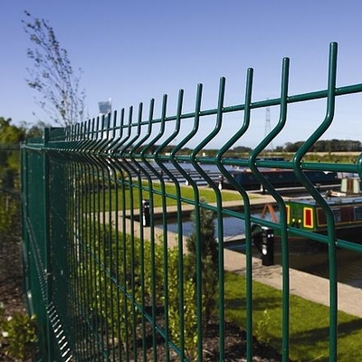 پانل حصار مشبک سه بعدی 3 میلی متری 4 میلی متری 4.5 میلی متری باغ با میله های هلو