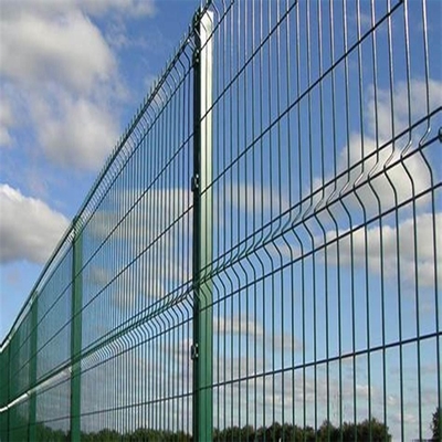 حصار مشبک سیمی سه بعدی فرفورژه تزئینی با روکش وینیل سبز 1030 میلی متر ارتفاع